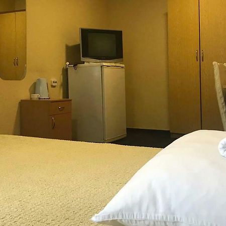Kozatsky On Antonova Hotel Kijev Kültér fotó