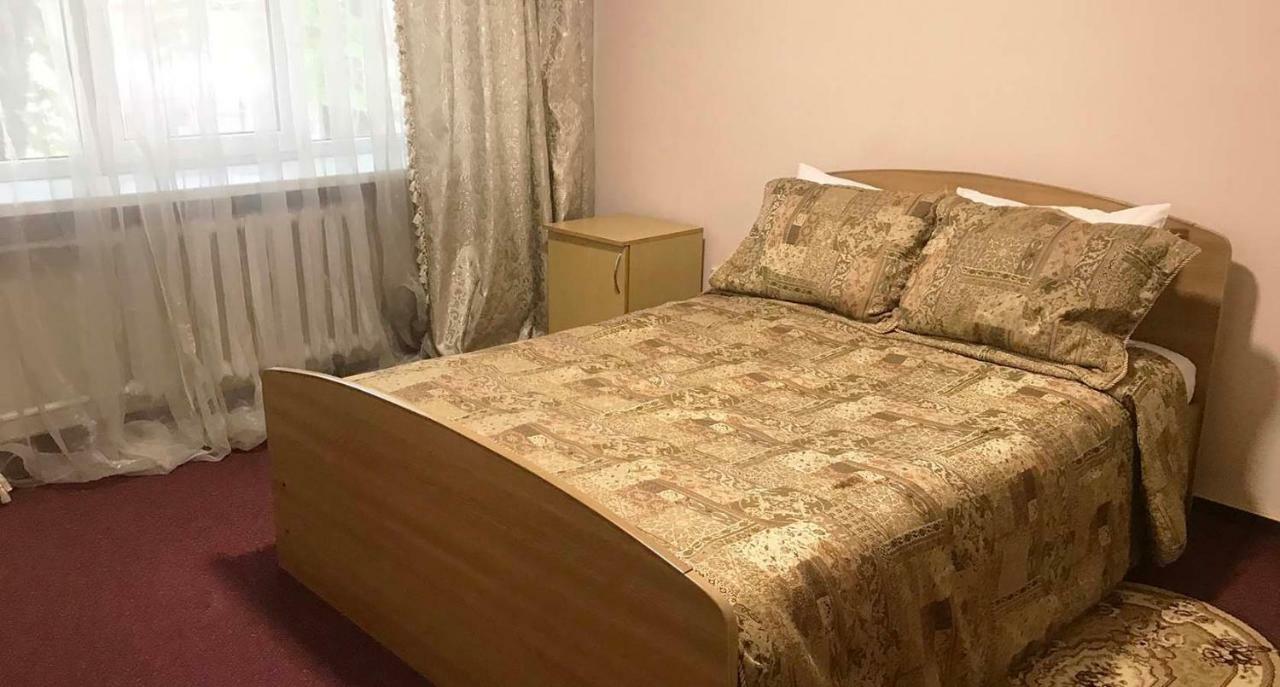 Kozatsky On Antonova Hotel Kijev Kültér fotó