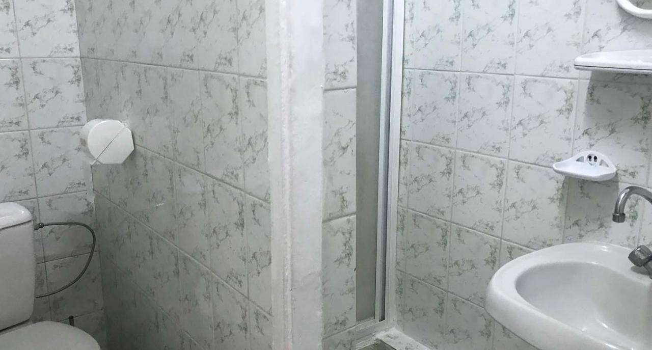 Kozatsky On Antonova Hotel Kijev Kültér fotó