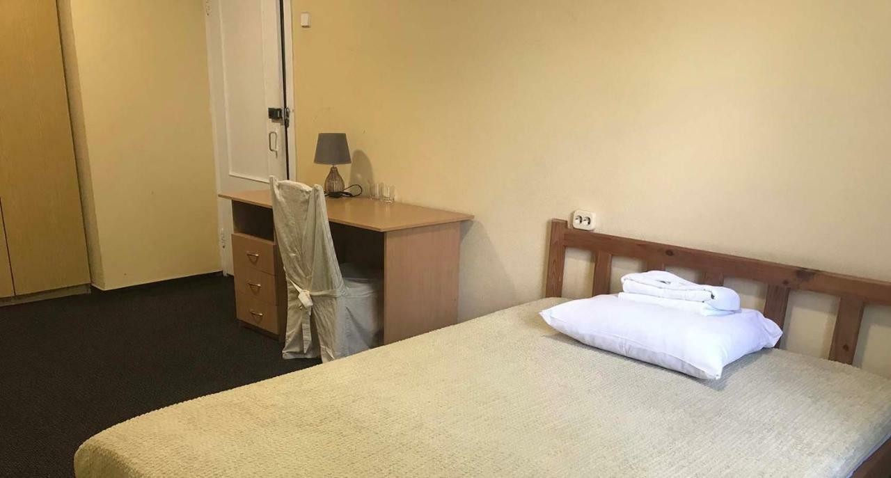 Kozatsky On Antonova Hotel Kijev Kültér fotó